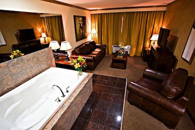 کامرس ریزرت کاسین بو پرمیر کالکشن