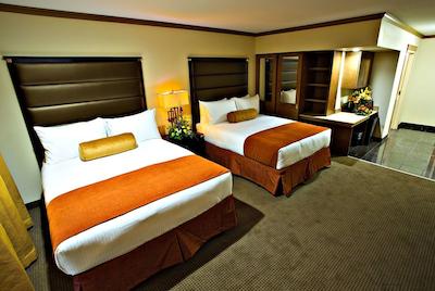 کامرس ریزرت کاسین بو پرمیر کالکشن