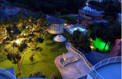 بوموند گاردن