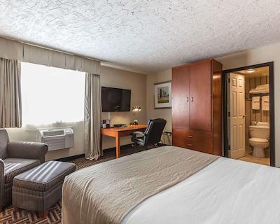 کلارین هتل اند کنفرنس سنتر