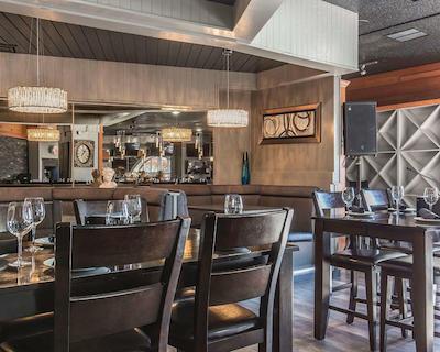 کلارین هتل اند کنفرنس سنتر