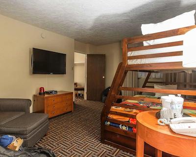 کلارین هتل اند کنفرنس سنتر