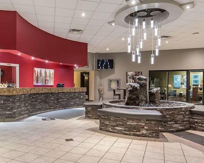 کلارین هتل اند کنفرنس سنتر