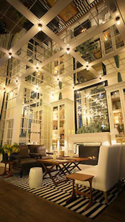 اُفلیاز هتل