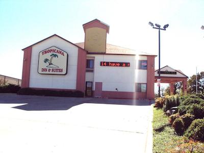 ترپیکانا این اند سویتز