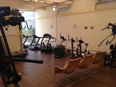 هیجینپلیز هتل اند سوتز