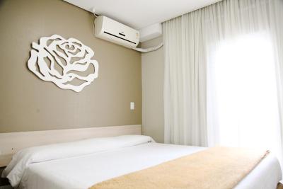 هیجینپلیز هتل اند سوتز