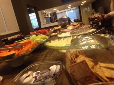 هیجینپلیز هتل اند سوتز