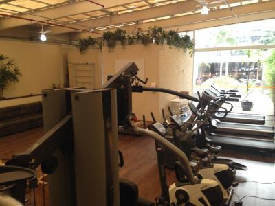 هیجینپلیز هتل اند سوتز