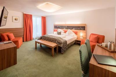 بست وسترن پلاس گولدنر ادلر