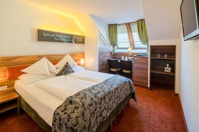 بست وسترن پلاس گولدنر ادلر