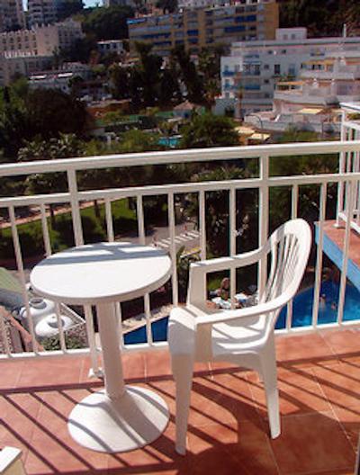 اسنس هتل بوتیک بای دن پاکویتو