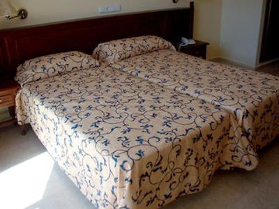 اسنس هتل بوتیک بای دن پاکویتو