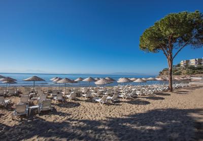 آریا کلاروس بیچ اند اسپا ریزورت