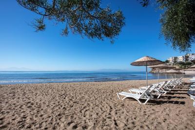 آریا کلاروس بیچ اند اسپا ریزورت