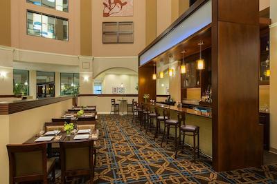 شراتون ویلمینگتون اسود