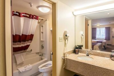 رد روف این ویچیتا فالز