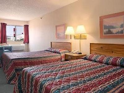 دز این استورجیز