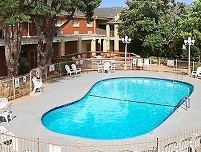 دز این لاوتون