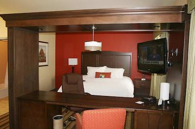 هامپتون این سولفور اسپرینگز