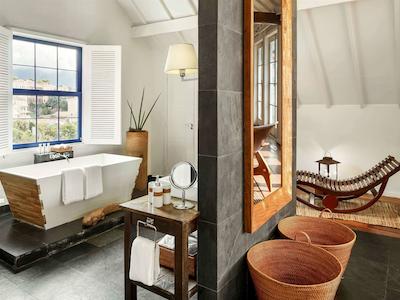 سانتا ترسا هتل رج-مگالری بای سُفیتل