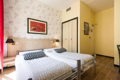 هستل ویلا ساینت اکسوپری بیچ