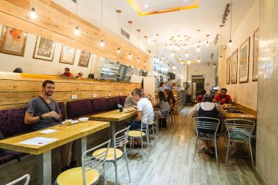 هستل ویلا ساینت اکسوپری بیچ