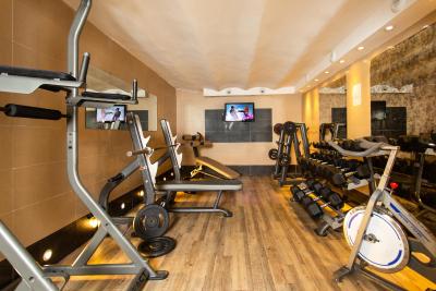 هستل ویلا ساینت اکسوپری بیچ