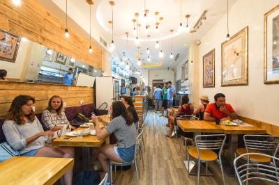 هستل ویلا ساینت اکسوپری بیچ