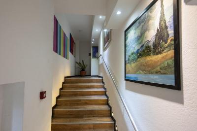 هستل ویلا ساینت اکسوپری بیچ