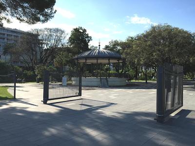 هستل ویلا ساینت اکسوپری بیچ