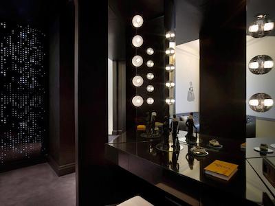 و پاریز اُپرا