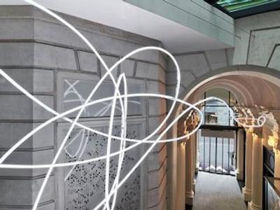 و پاریز اُپرا