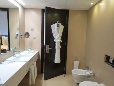 د کسمپلیتان هتل