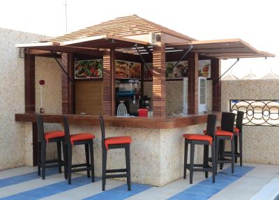 د کسمپلیتان هتل