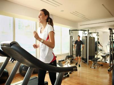 د کسمپلیتان هتل