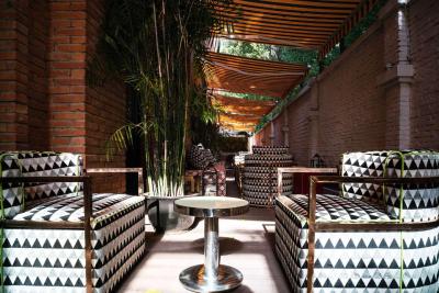 گریس بیجینگ 798 آرت دیستریکت