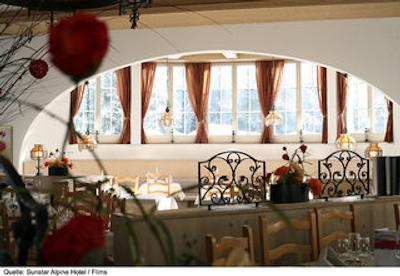 سانستار آلپین هتل فلیمز