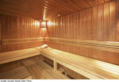 سانستار آلپین هتل فلیمز