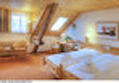 سانستار آلپین هتل فلیمز