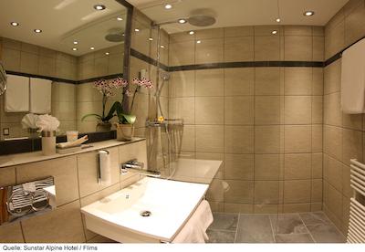 سانستار آلپین هتل فلیمز