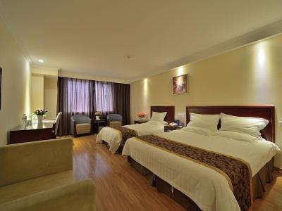 گرین تری الیانس بیجینگ وست ریلوی استیشن نورت اسکوئر هتل