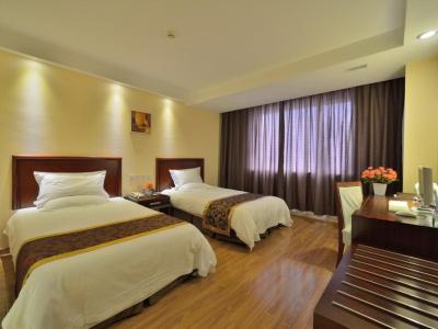 گرین تری الیانس بیجینگ وست ریلوی استیشن نورت اسکوئر هتل