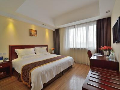 گرین تری الیانس بیجینگ وست ریلوی استیشن نورت اسکوئر هتل