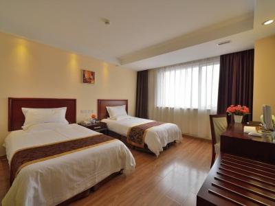 گرین تری الیانس بیجینگ وست ریلوی استیشن نورت اسکوئر هتل