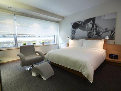 ل جرمین ماپل لیف اسکوار