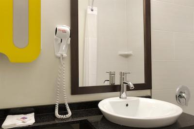 استودیو 6 ترنتو