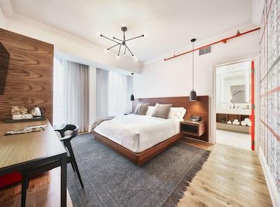 د والپر هتل