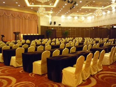 شاهای اینترنشنال هتل