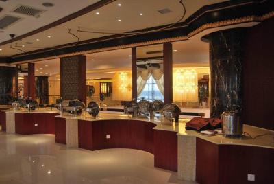 شاهای اینترنشنال هتل